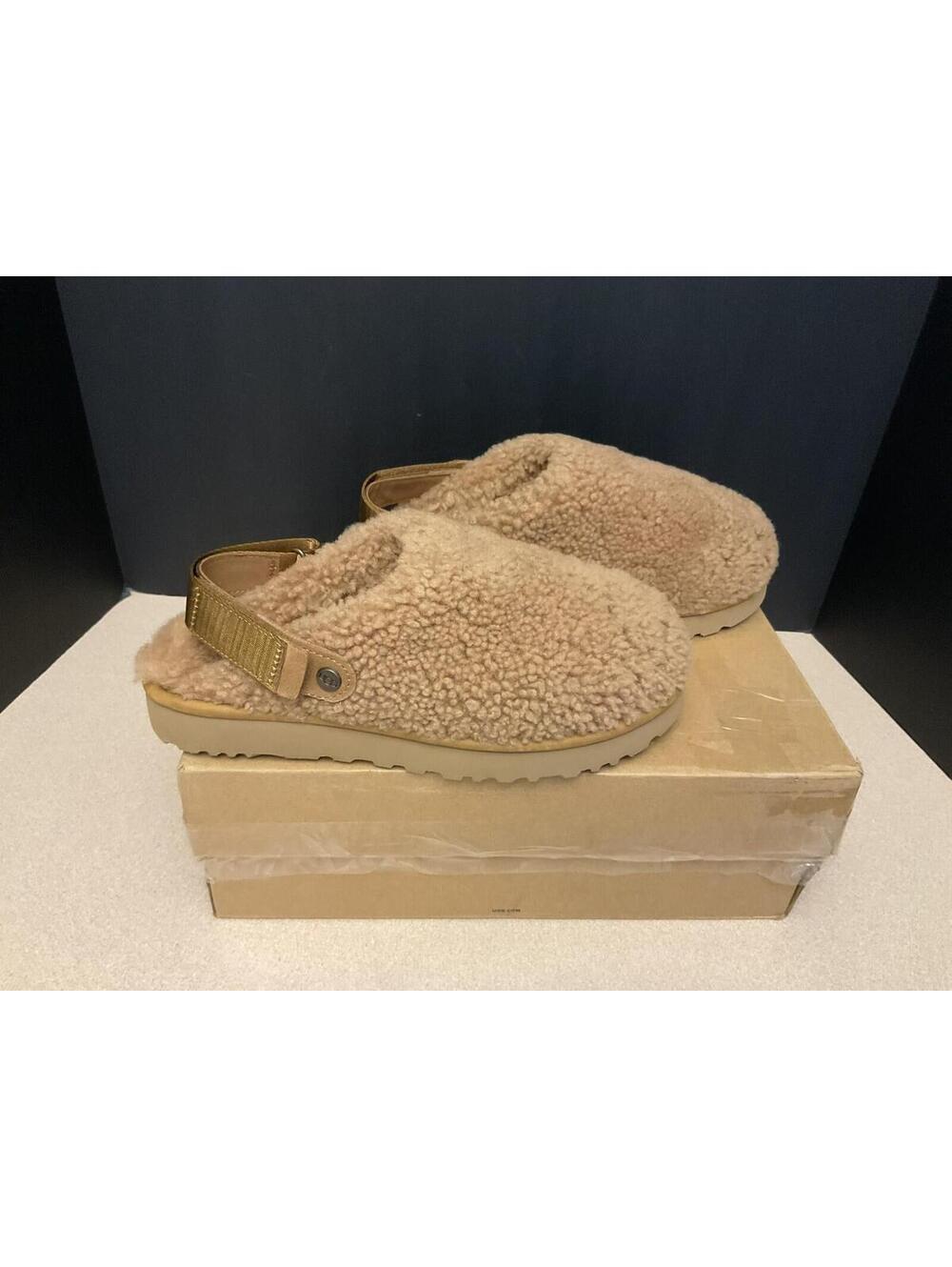 New! Womens UGG Lanah Sherpa Clog Curled 1167311 Faux Shearling Slip-On. Size 7.